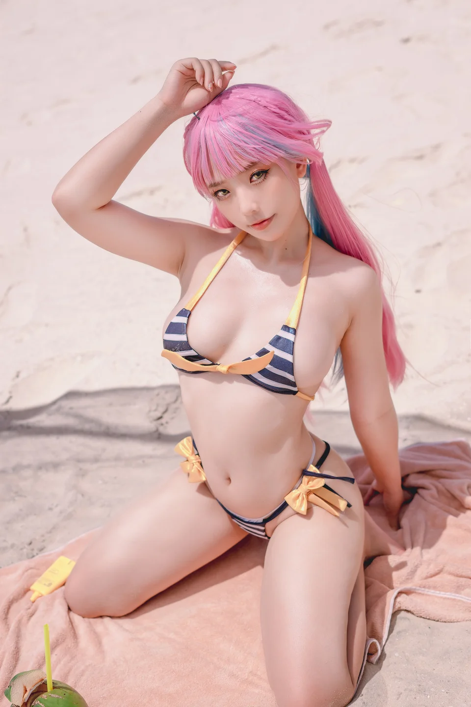 Messie Huang – Aqua Bikini [34P-64MB] 【丝足阁写真】016.webp
