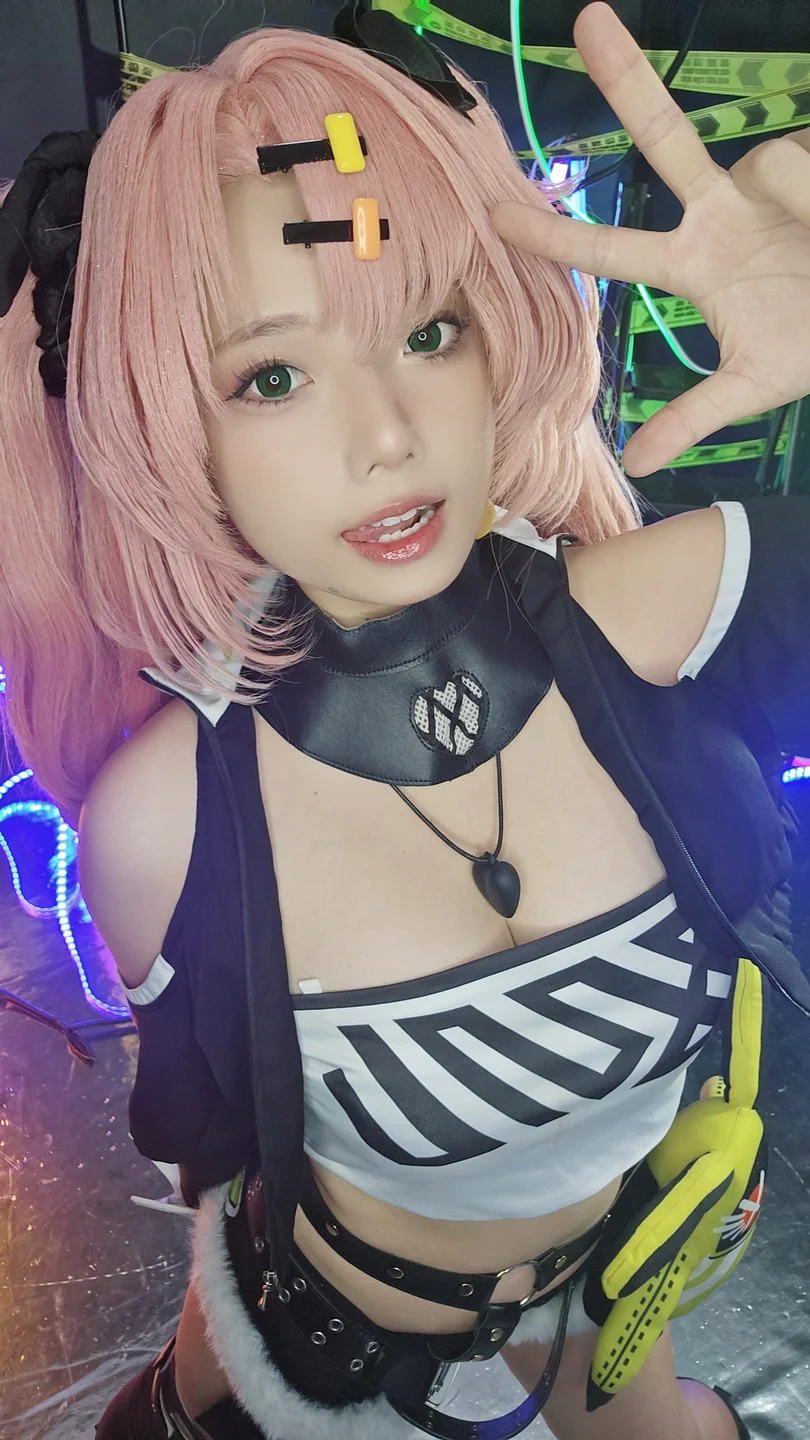 Messie Huang – Nicole [88P-853MB] 【丝足阁写真】069.webp