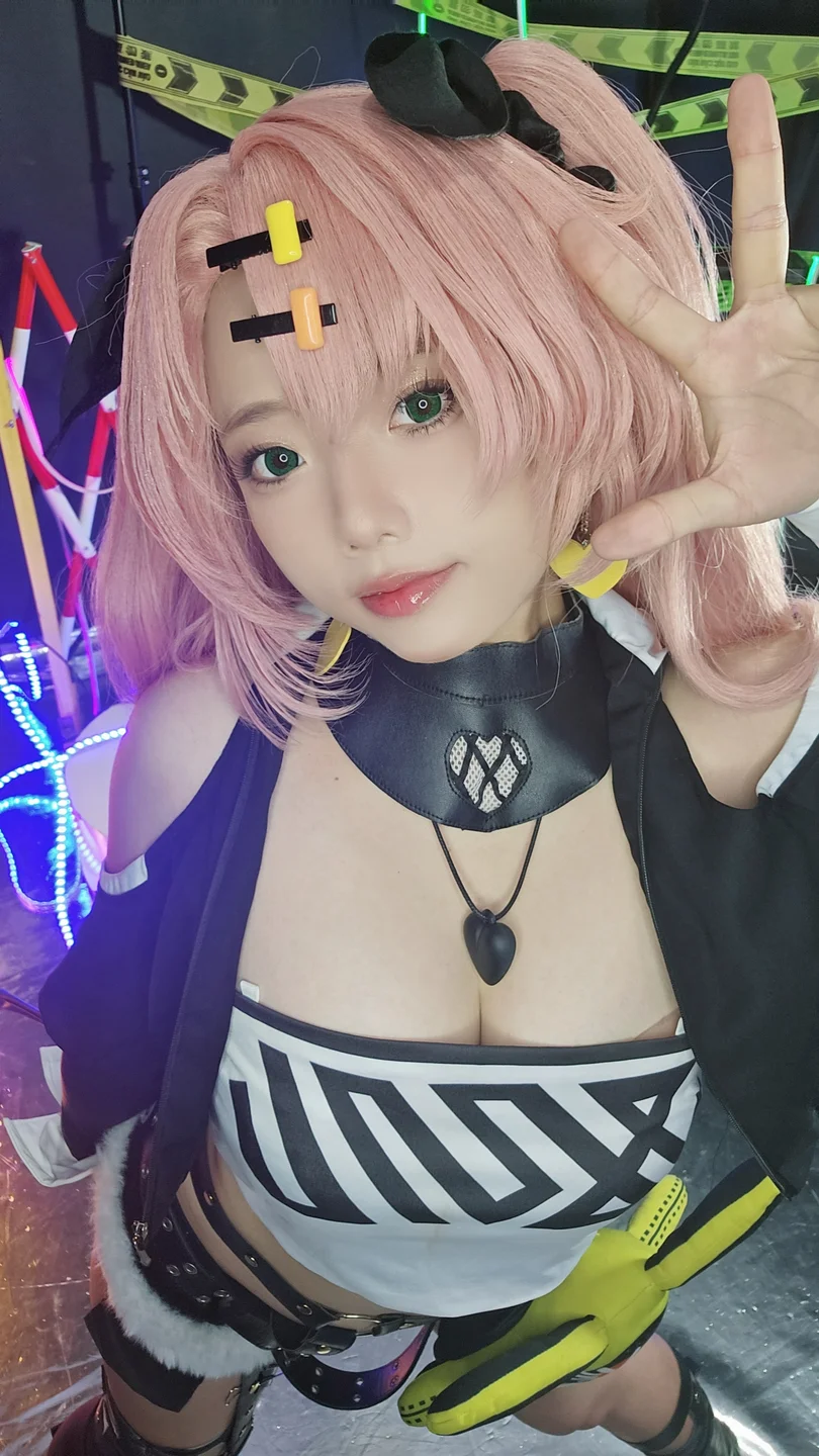 Messie Huang – Nicole [88P-853MB] 【丝足阁写真】077.webp