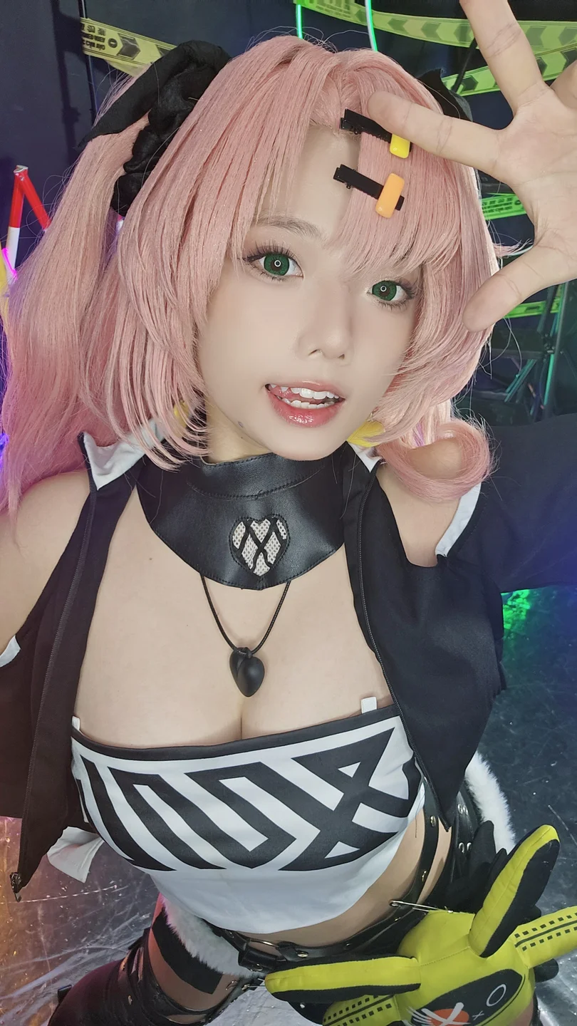 Messie Huang – Nicole [88P-853MB] 【丝足阁写真】080.webp