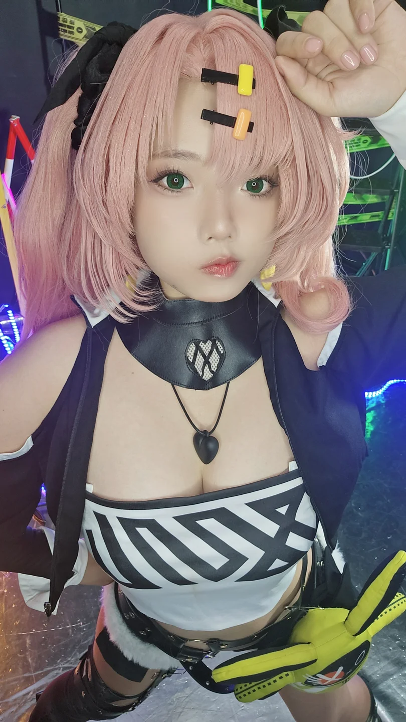 Messie Huang – Nicole [88P-853MB] 【丝足阁写真】081.webp