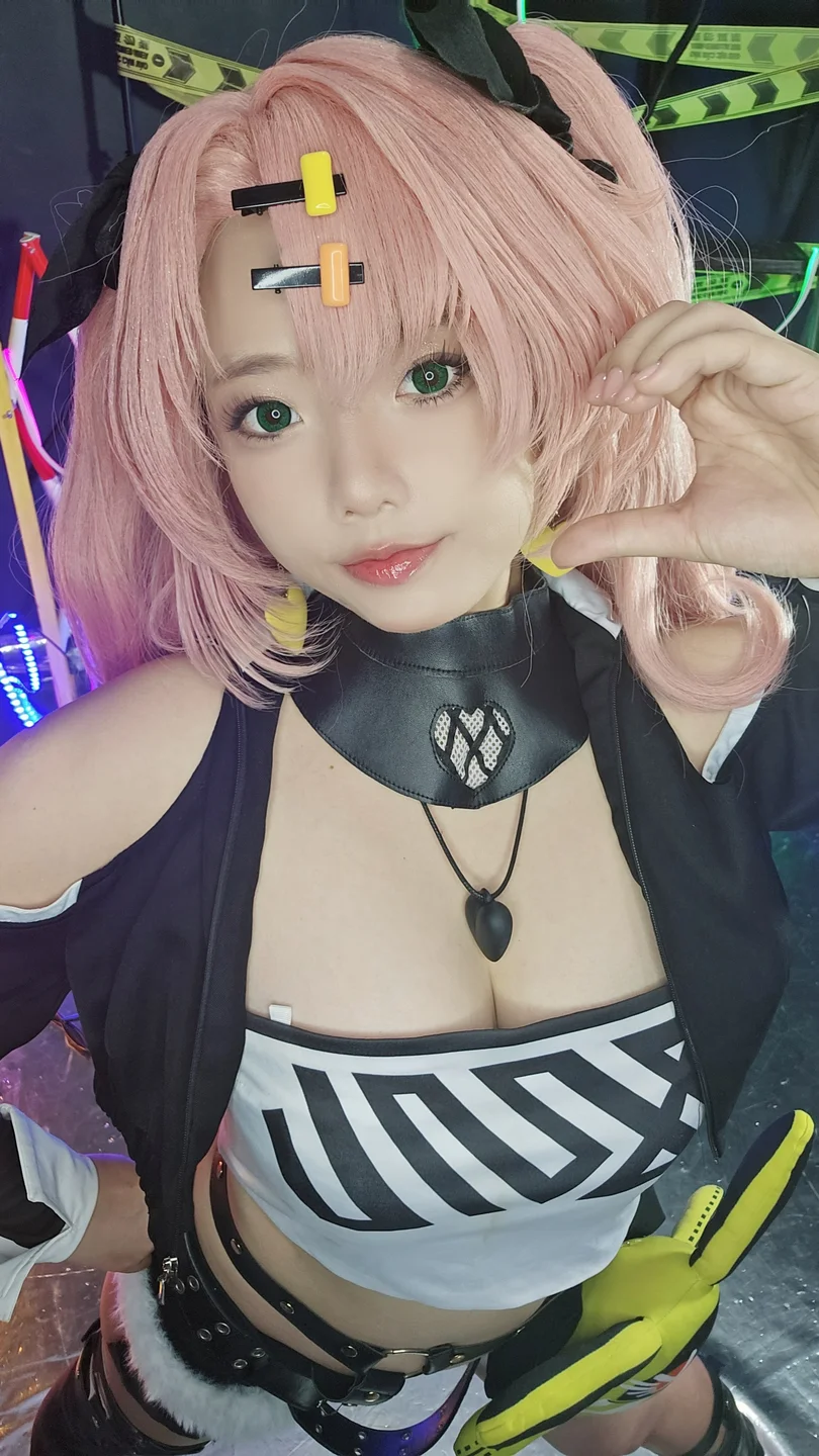 Messie Huang – Nicole [88P-853MB] 【丝足阁写真】082.webp