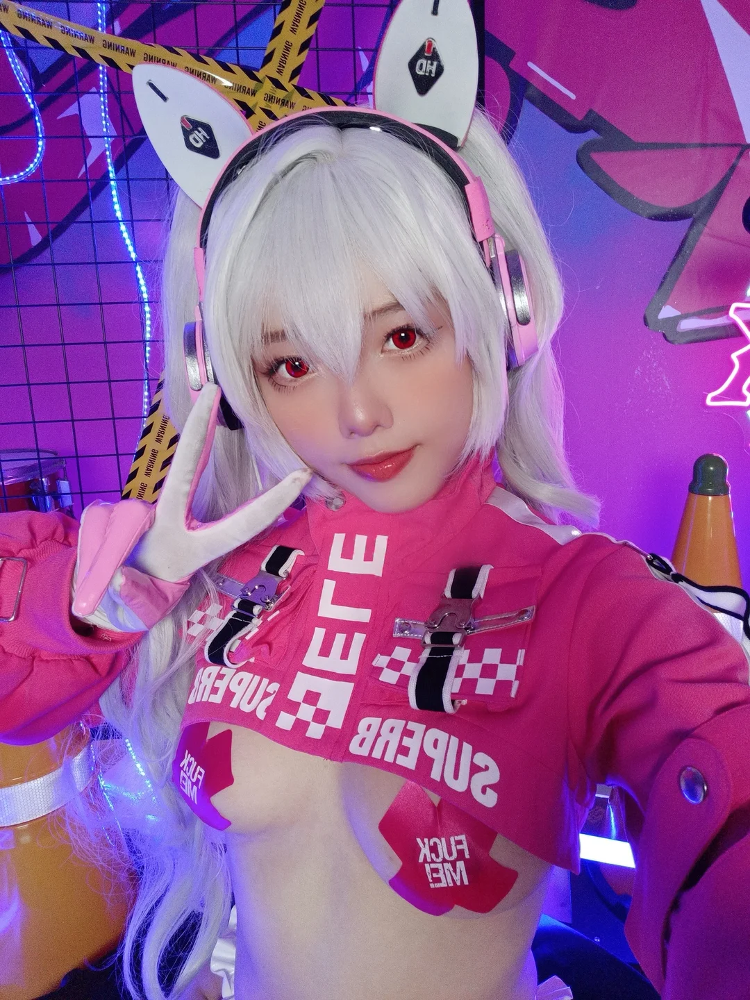 Messie_Huang - Alice (Nikke) [62P-219MB] 050.webp