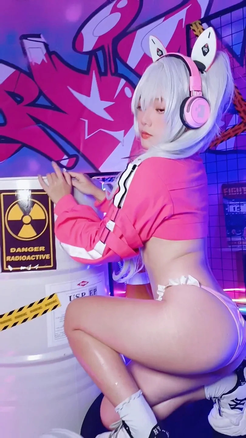 Messie_Huang - Alice (Nikke) [62P-219MB] 060.webp