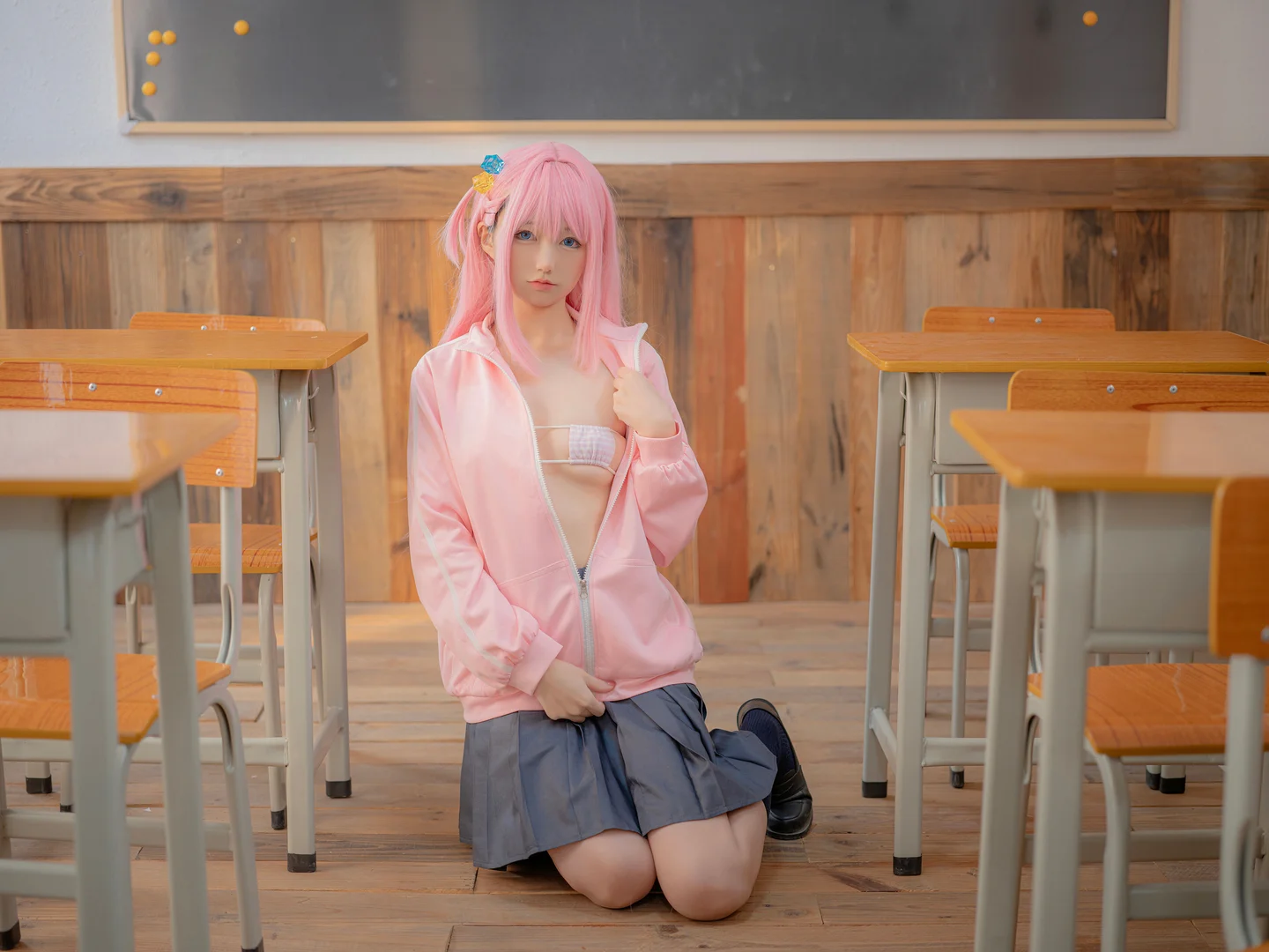 NAGISA魔物喵_ぼっち・ざ・ろっく_81P_443MB 007.webp