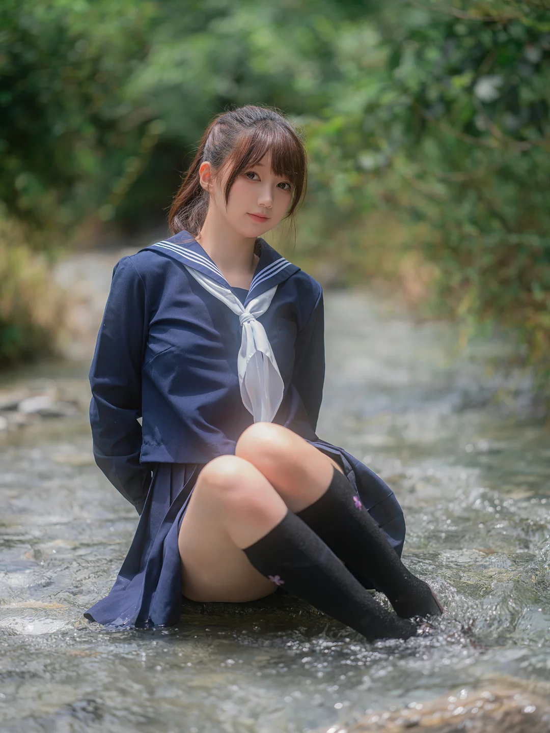 Nagisa魔物喵 – 川で水遊び [110P-327MB] 【丝足阁写真】015.webp