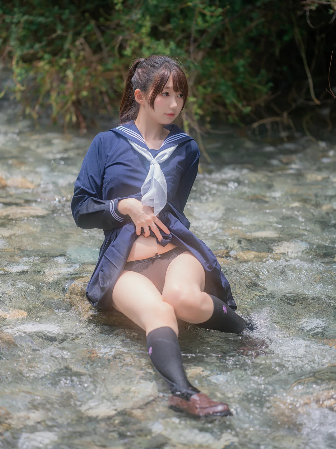 Nagisa魔物喵 – 川で水遊び [110P-327MB] 【丝足阁写真】022.webp