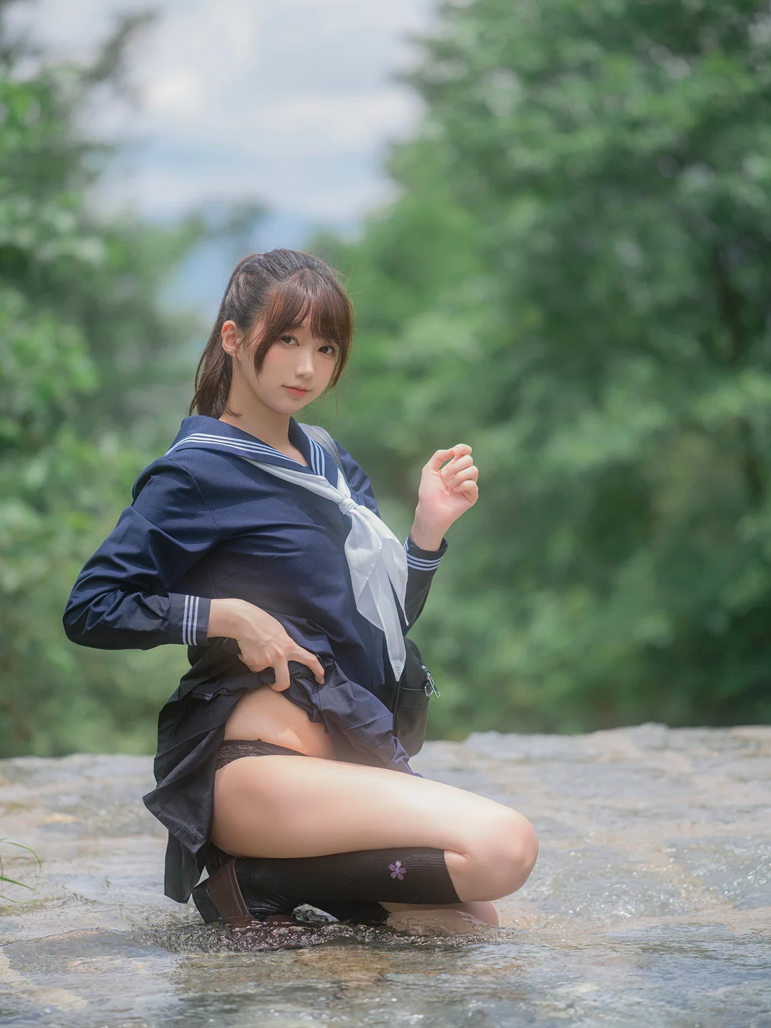 Nagisa魔物喵 – 川で水遊び [110P-327MB] 【丝足阁写真】043.webp