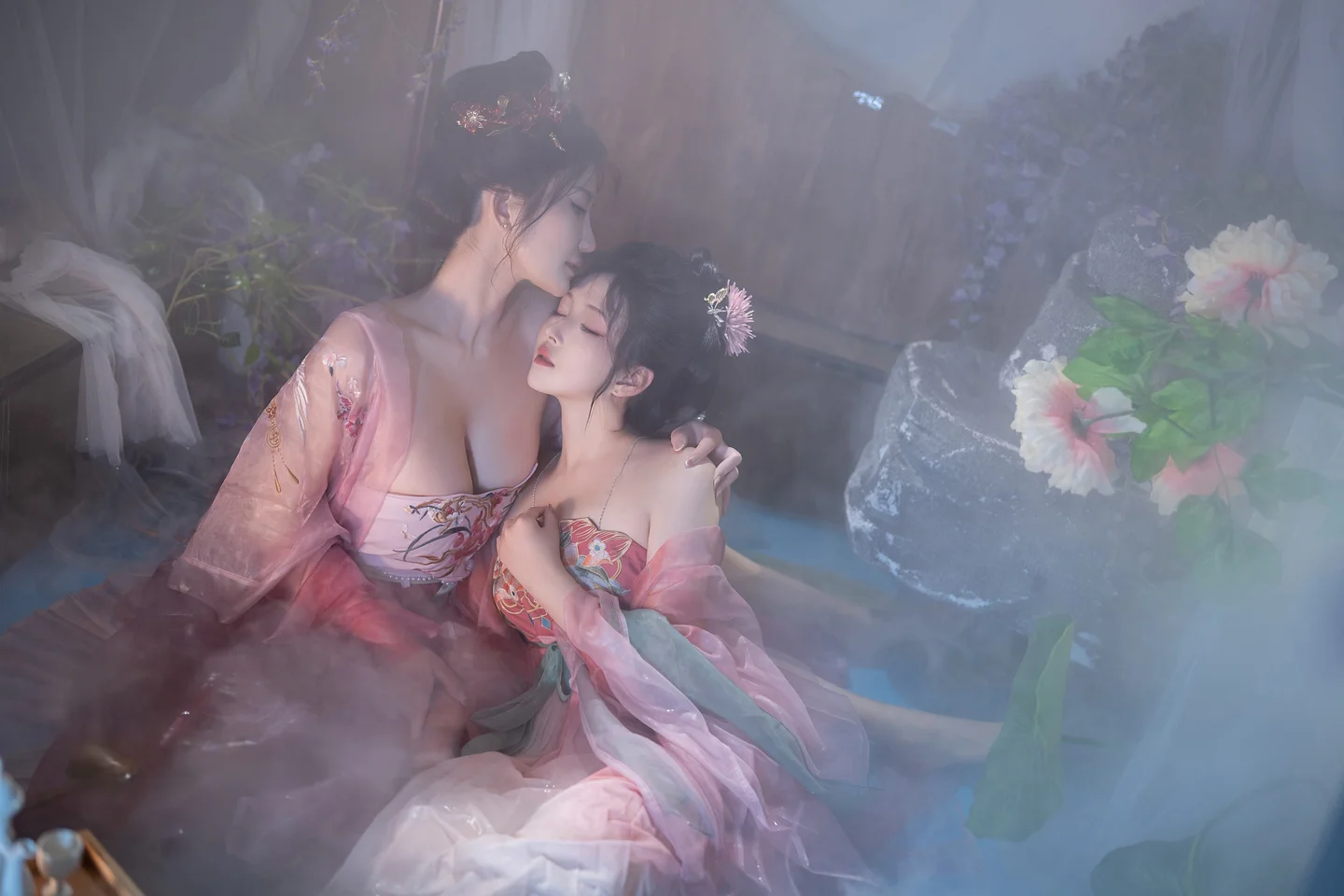 Natsuko夏夏子 - 瑶池洗凝脂 [111P 2V] TG@icoset037.webp