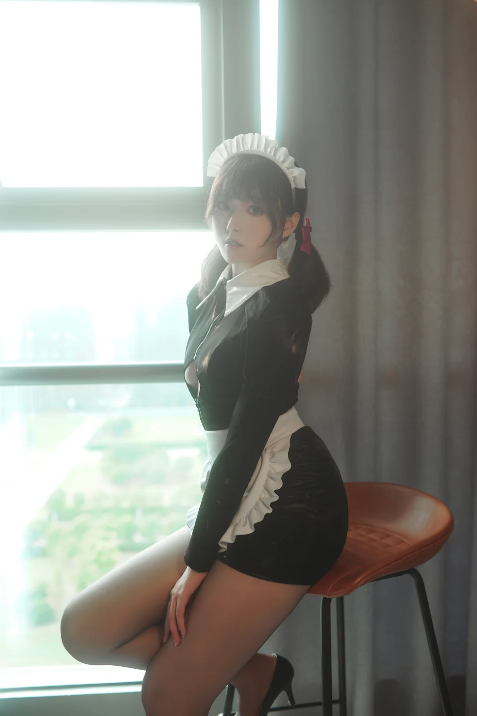 Natsuko_夏夏子 - 漆黑女仆 [50P] 20240930-151802(1).webp