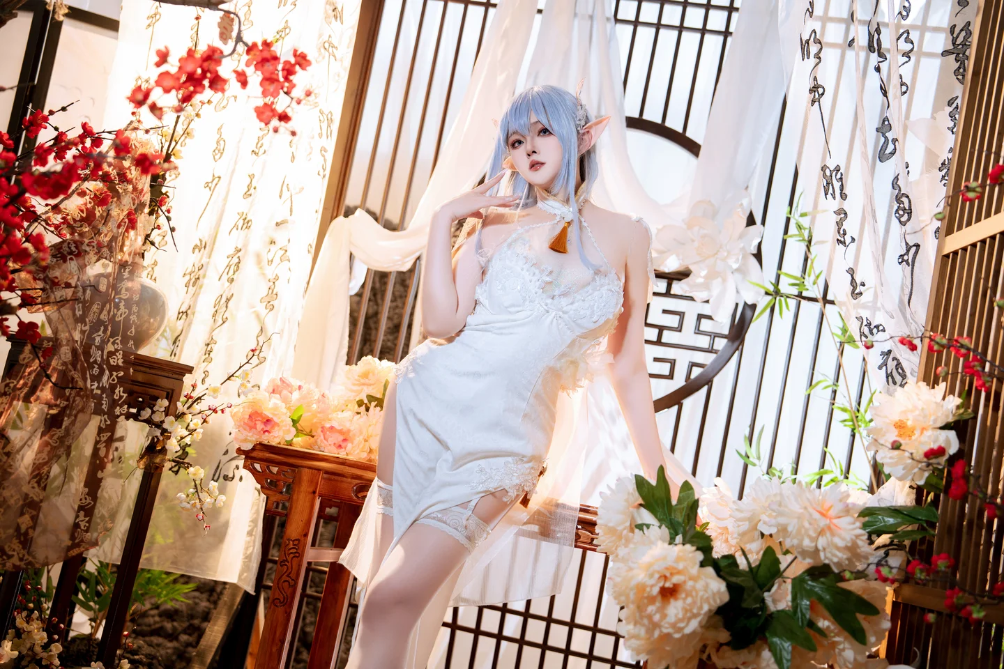 Natsuko_夏夏子_No_068_–_碧蓝航线_阿尔比恩旗袍_52P_475MB 【丝足阁写真】005.webp