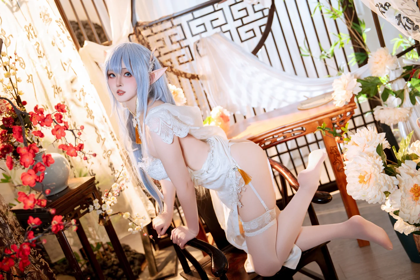 Natsuko_夏夏子_No_068_–_碧蓝航线_阿尔比恩旗袍_52P_475MB 【丝足阁写真】020.webp