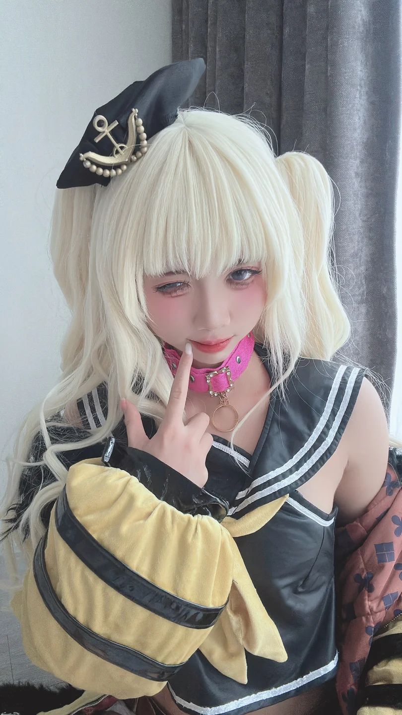 PoppaChan - Bache [107P-454MB] 043_Bache_AzurLane_PoppaChan_1.webp