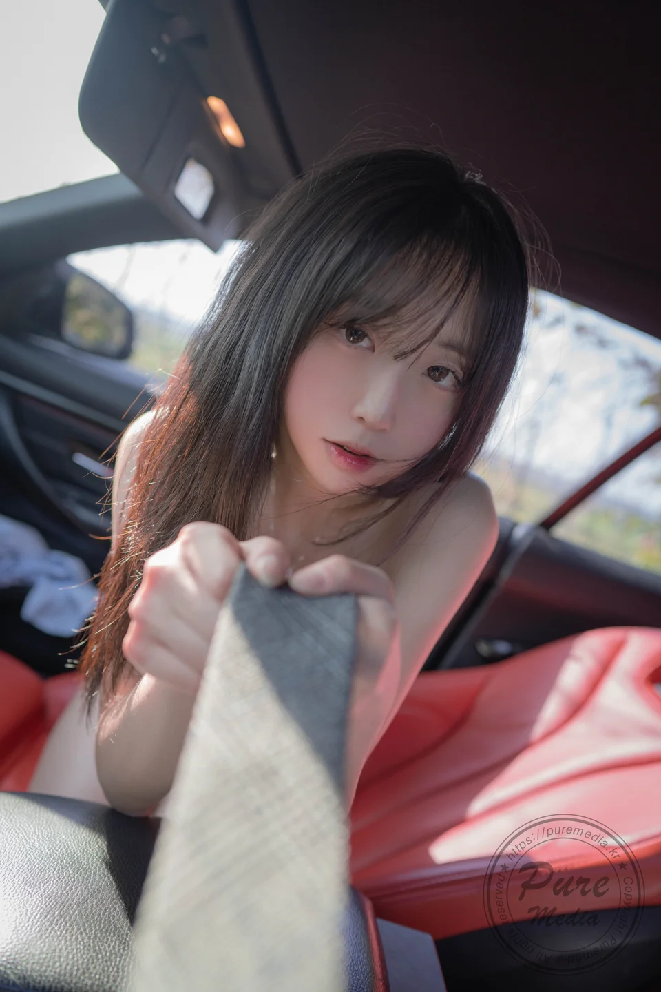 Pure_Media_Hina_히나_–_Secret_Meeting_270P_336MB 【丝足阁写真】063.webp