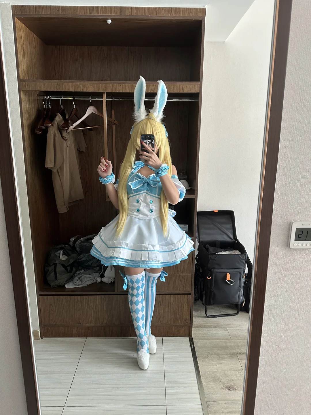 PuyPuy_Chan - Castoria [190P-1.24GB] 149_20250216_055524853_iOS.webp