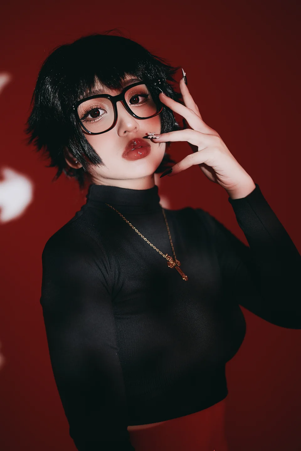 PuyPuy_Chan_–_Shizuku_Murasaki_Hunter_X_Hunter_100P_361MB 【丝足阁写真】006.webp