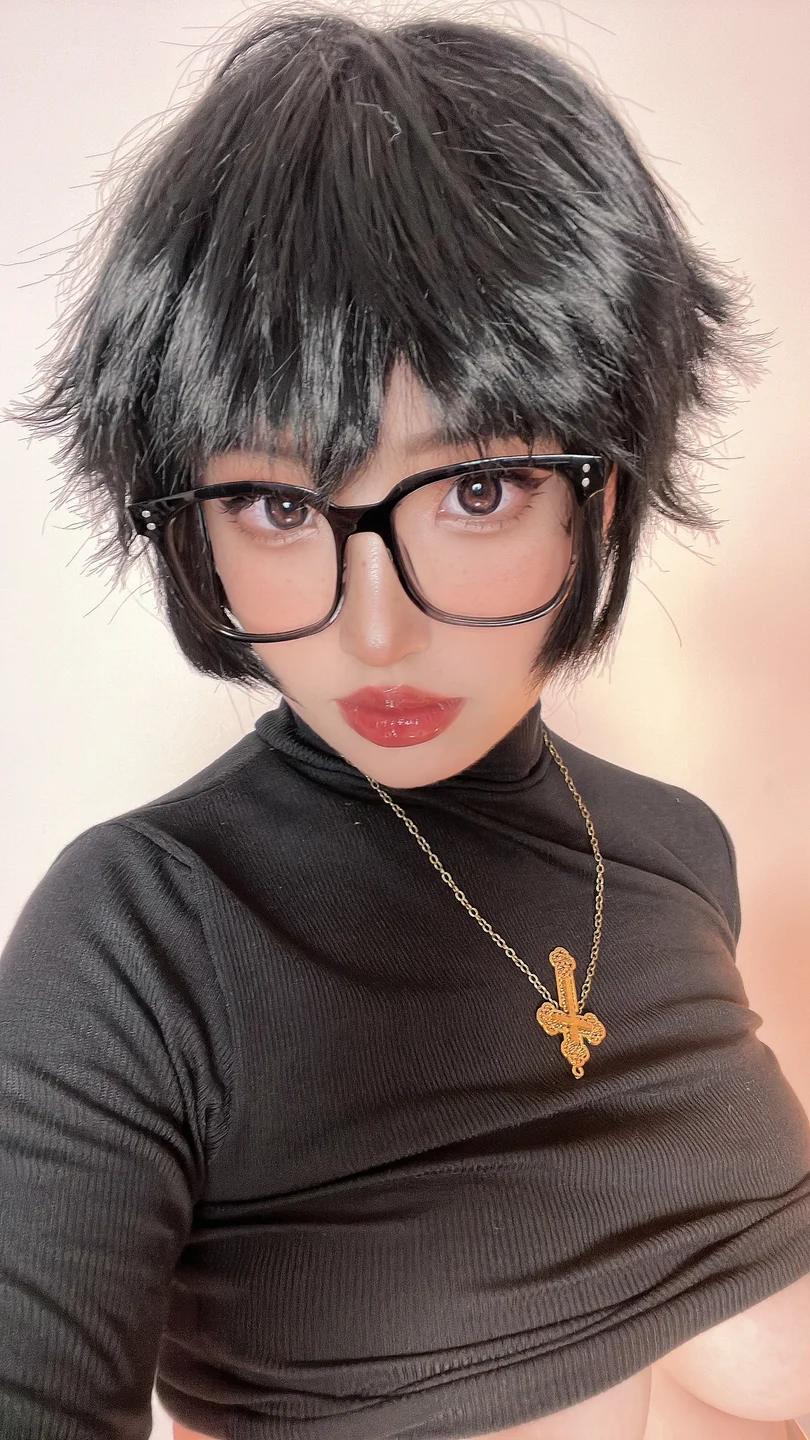 PuyPuy_Chan_–_Shizuku_Murasaki_Hunter_X_Hunter_100P_361MB 【丝足阁写真】049.webp