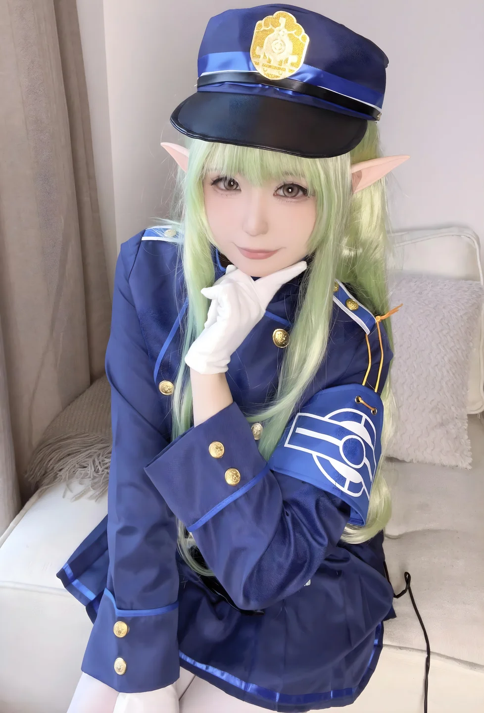 Quan冉有点饿（拖拉大王）_No_031_蔚蓝档案_橘光_32P_201MB 001.webp