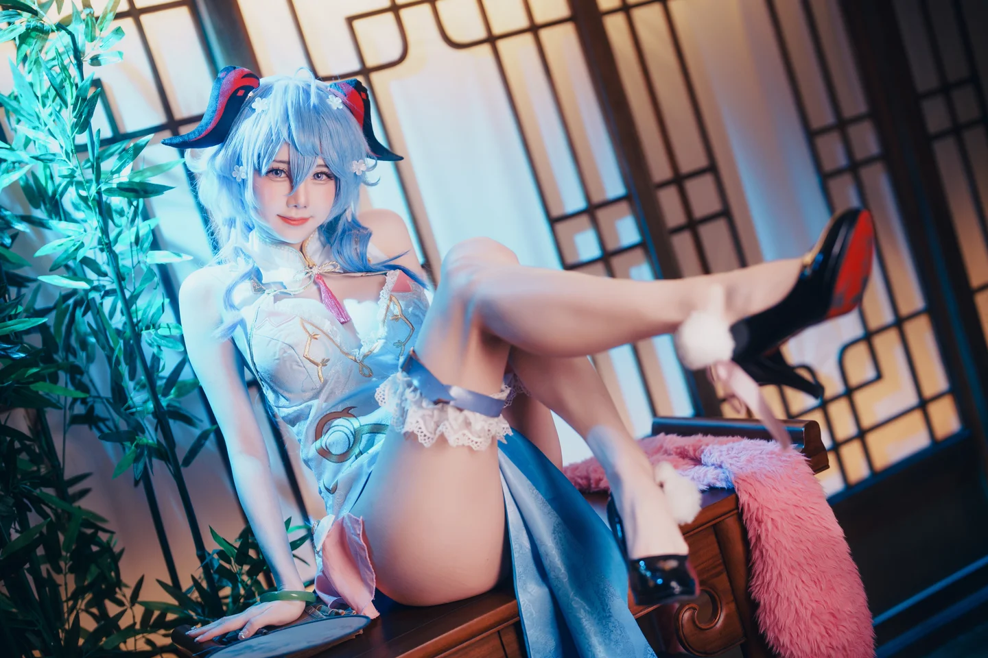 Sally_Dorasnow – Ganyu QiPao  【丝足阁写真】008.webp