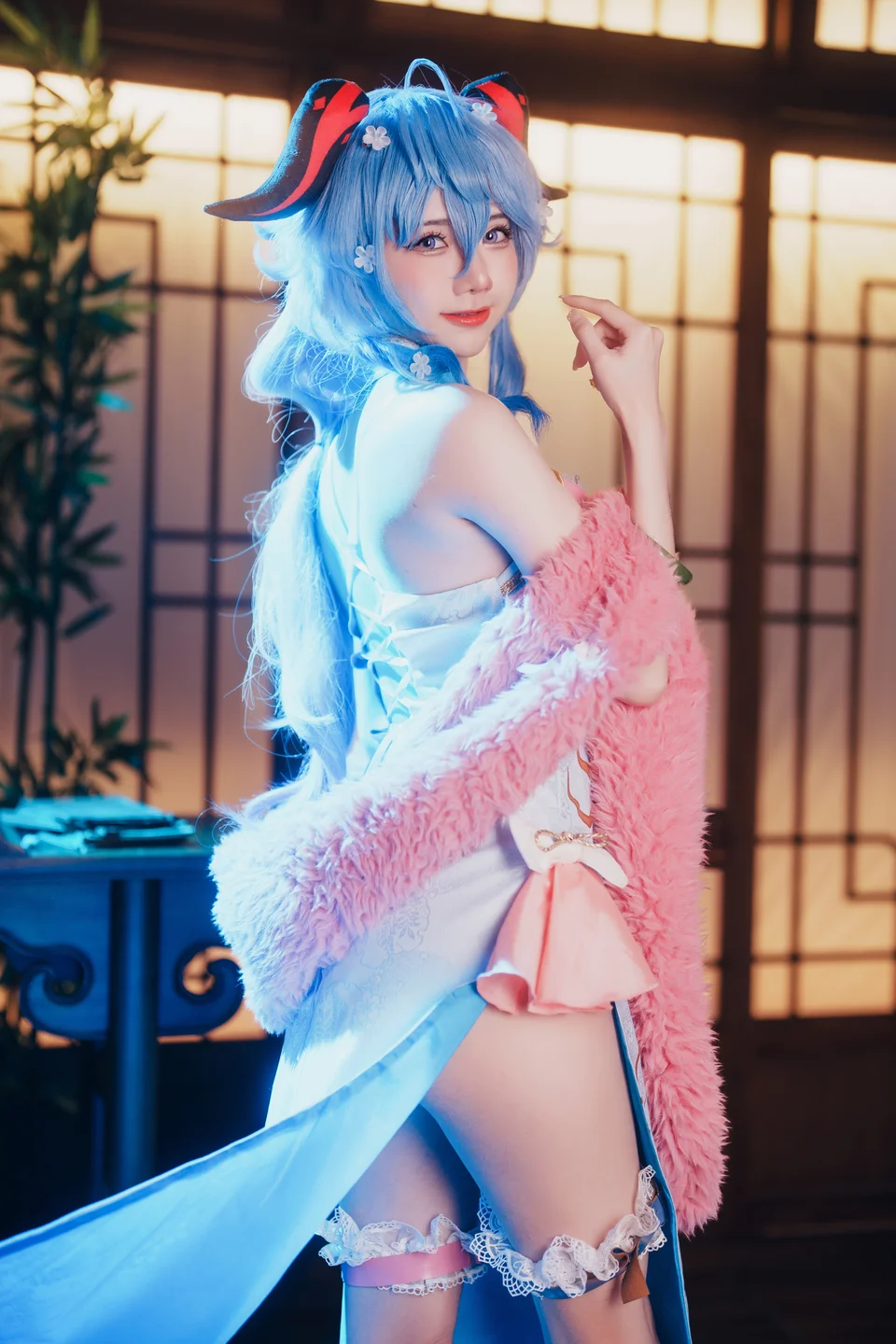 Sally_Dorasnow – Ganyu QiPao  【丝足阁写真】011.webp