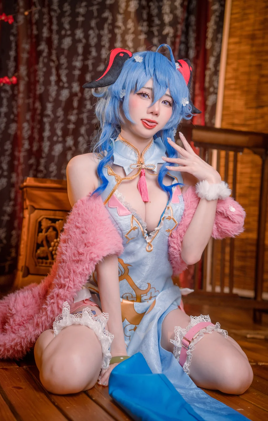 Sally_Dorasnow – Ganyu QiPao  【丝足阁写真】015.webp