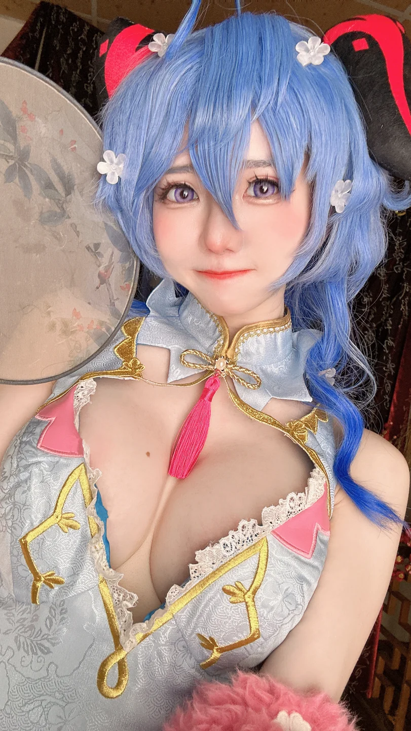 Sally_Dorasnow – Ganyu QiPao  【丝足阁写真】023.webp