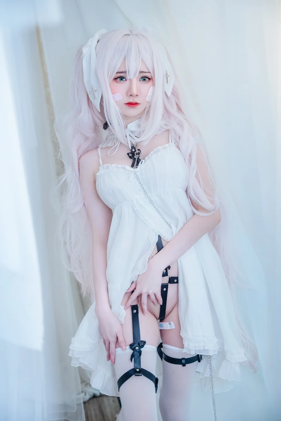 Sally_Dorasnow - Hatsune [43P-378MB] 010.webp