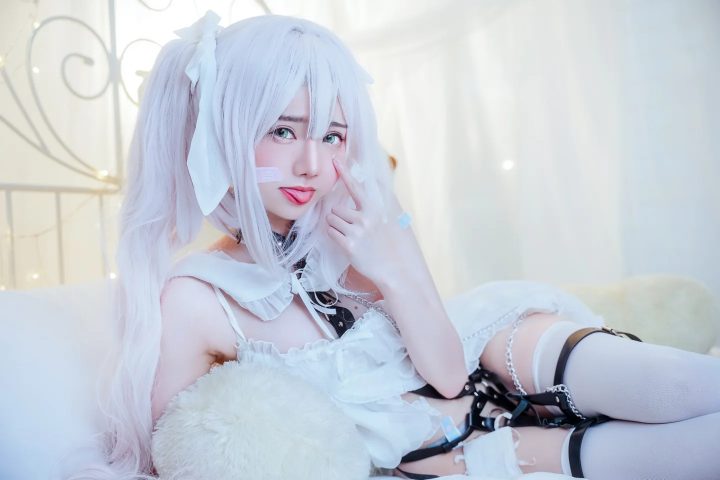 Sally_Dorasnow - Hatsune [43P-378MB] 012.webp