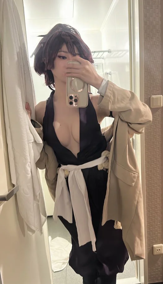 Sally_Dorasnow - Yuzuriha [47P1V-415MB] 【丝足阁写真】045.webp