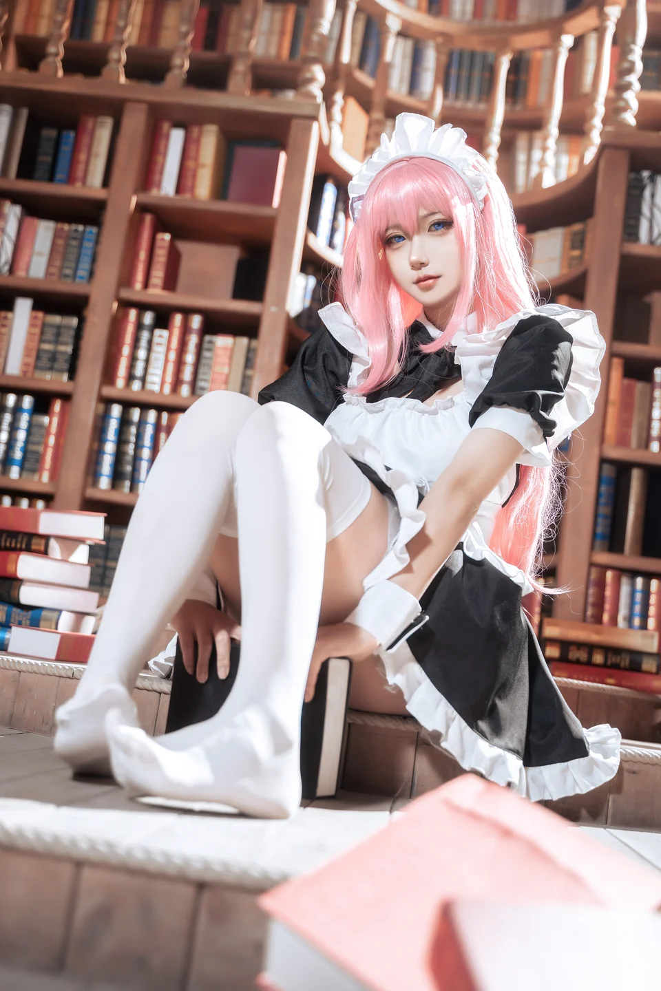 Seya狮砸 - 孤独摇滚 后藤一里 女仆 [14P-162MB] 006.webp