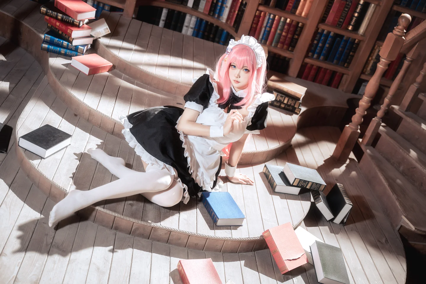 Seya狮砸 - 孤独摇滚 后藤一里 女仆 [14P-162MB] 008.webp