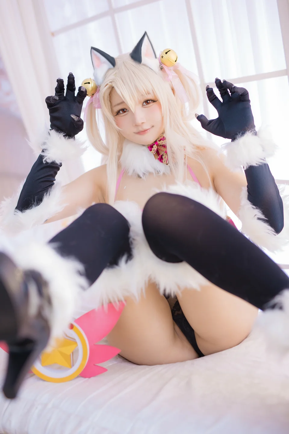 Takanashi_Hanari - Beast Illya [18P-277MB] 008.webp