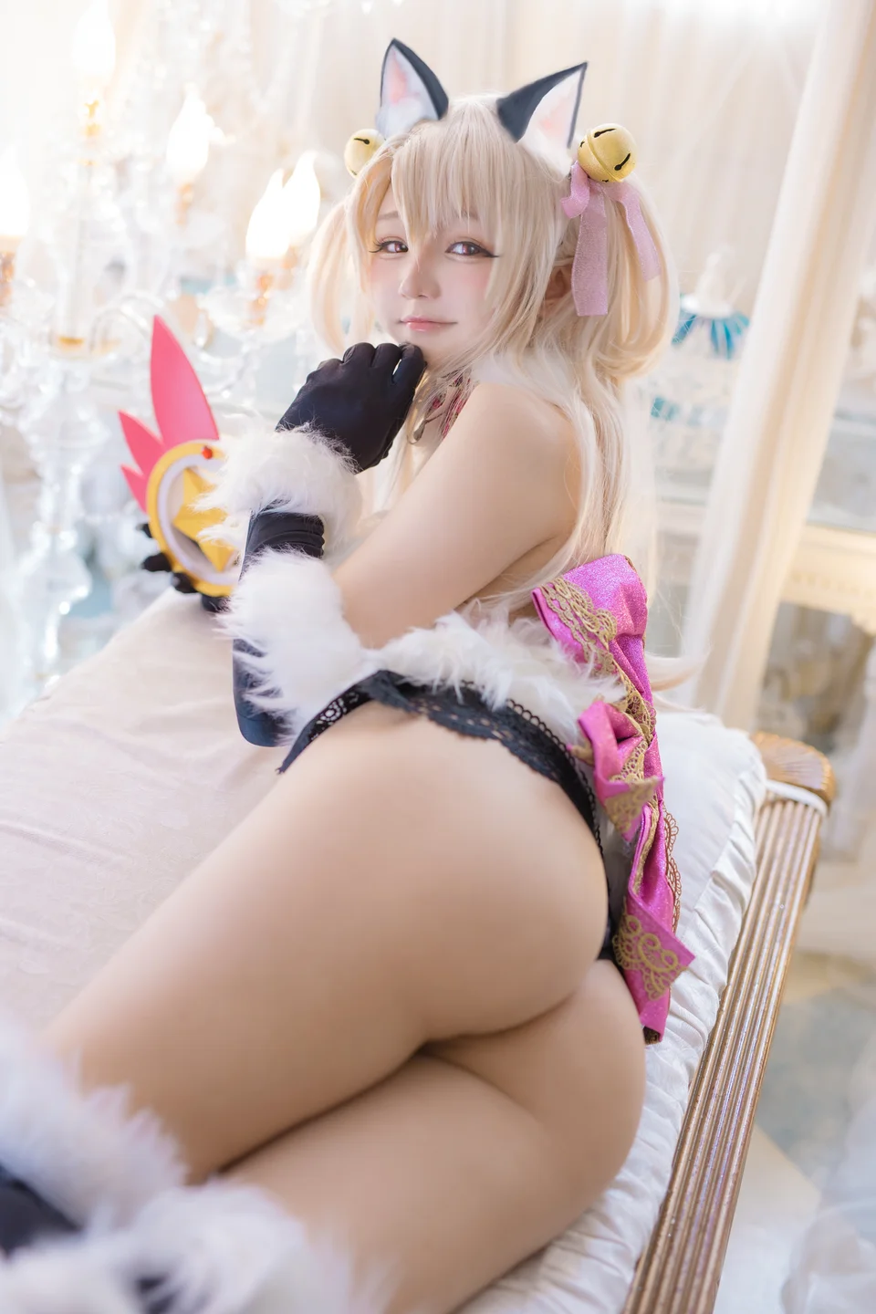 Takanashi_Hanari - Beast Illya [18P-277MB] 013.webp