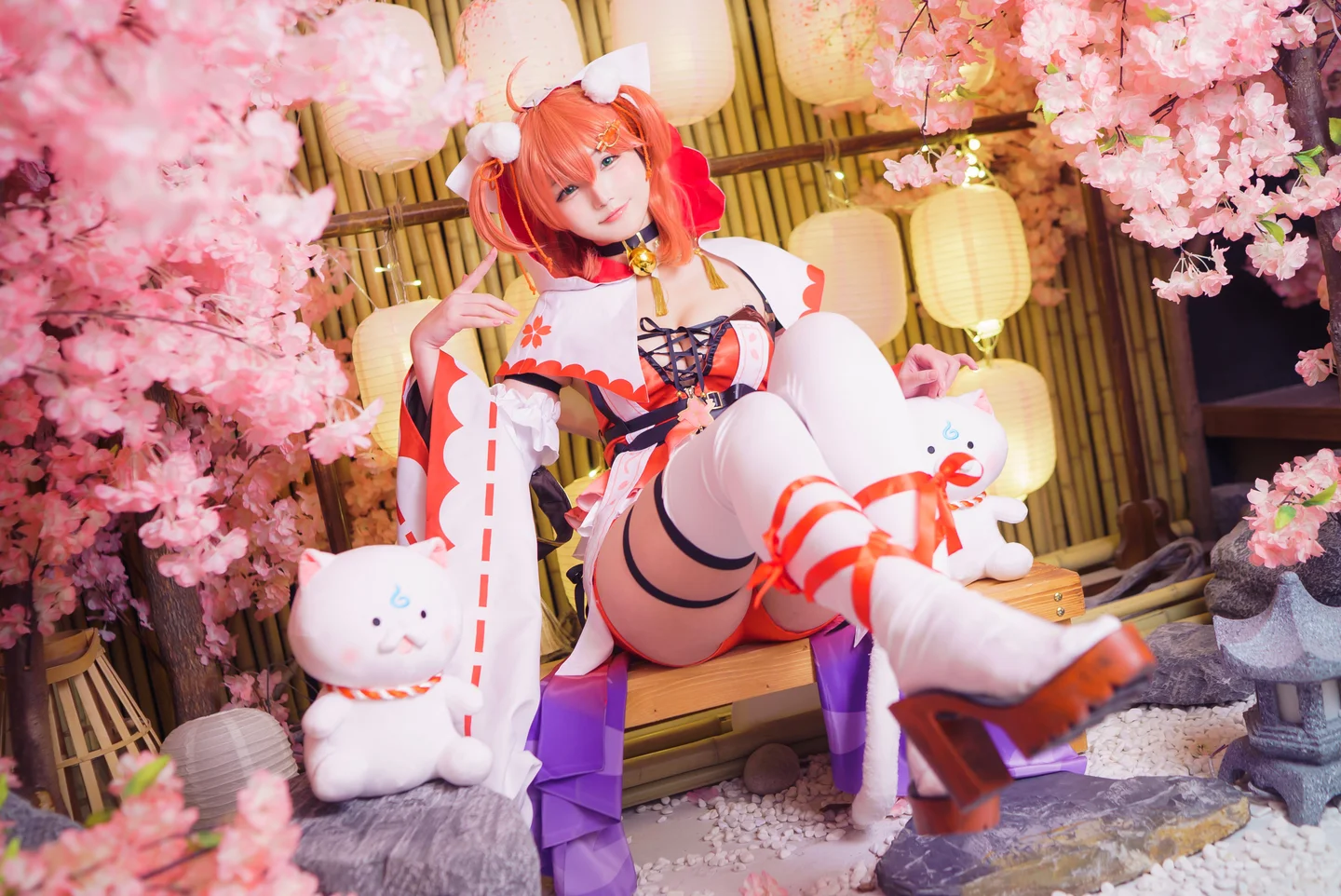 Takanashi_Hanari - Miko [14P-21MB]