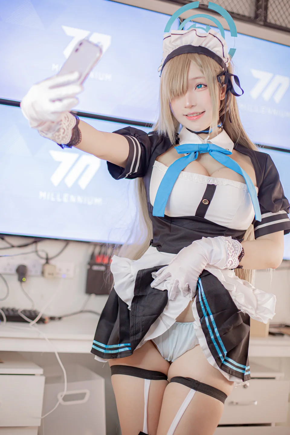 Takanashi_Hanari - No.012 Asuna maid [24P-67MB] 023.webp