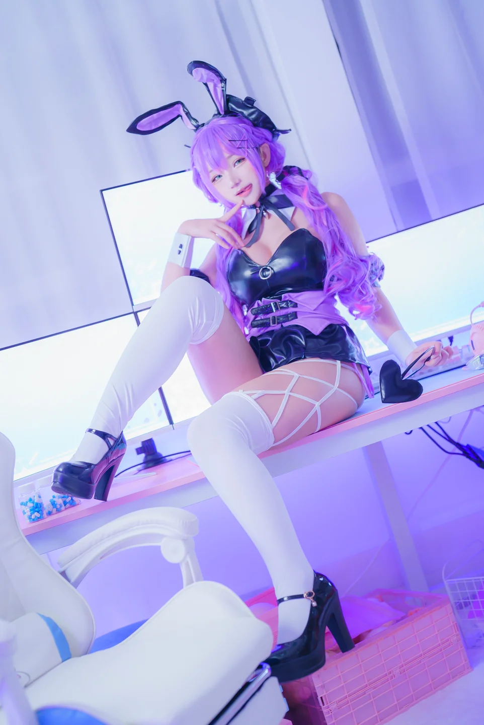 Takanashi_Hanari - No.017 Bunny Towa [13P-134MB] 006.webp