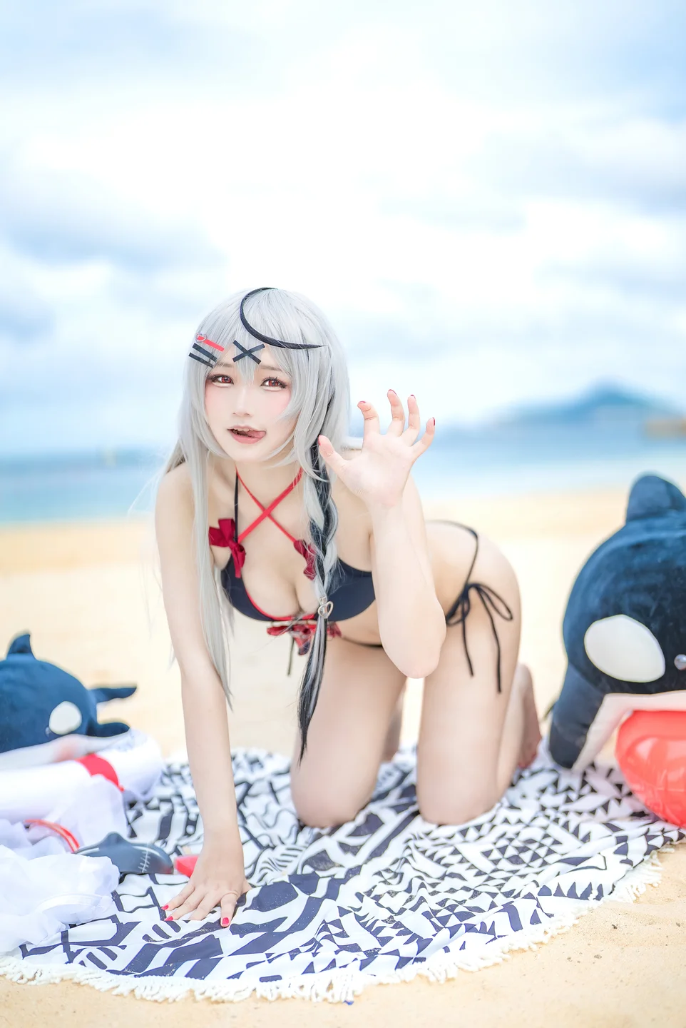 Takanashi_Hanari - No.019 Sakamata Chloe bikini [22P-336MB] 008.webp
