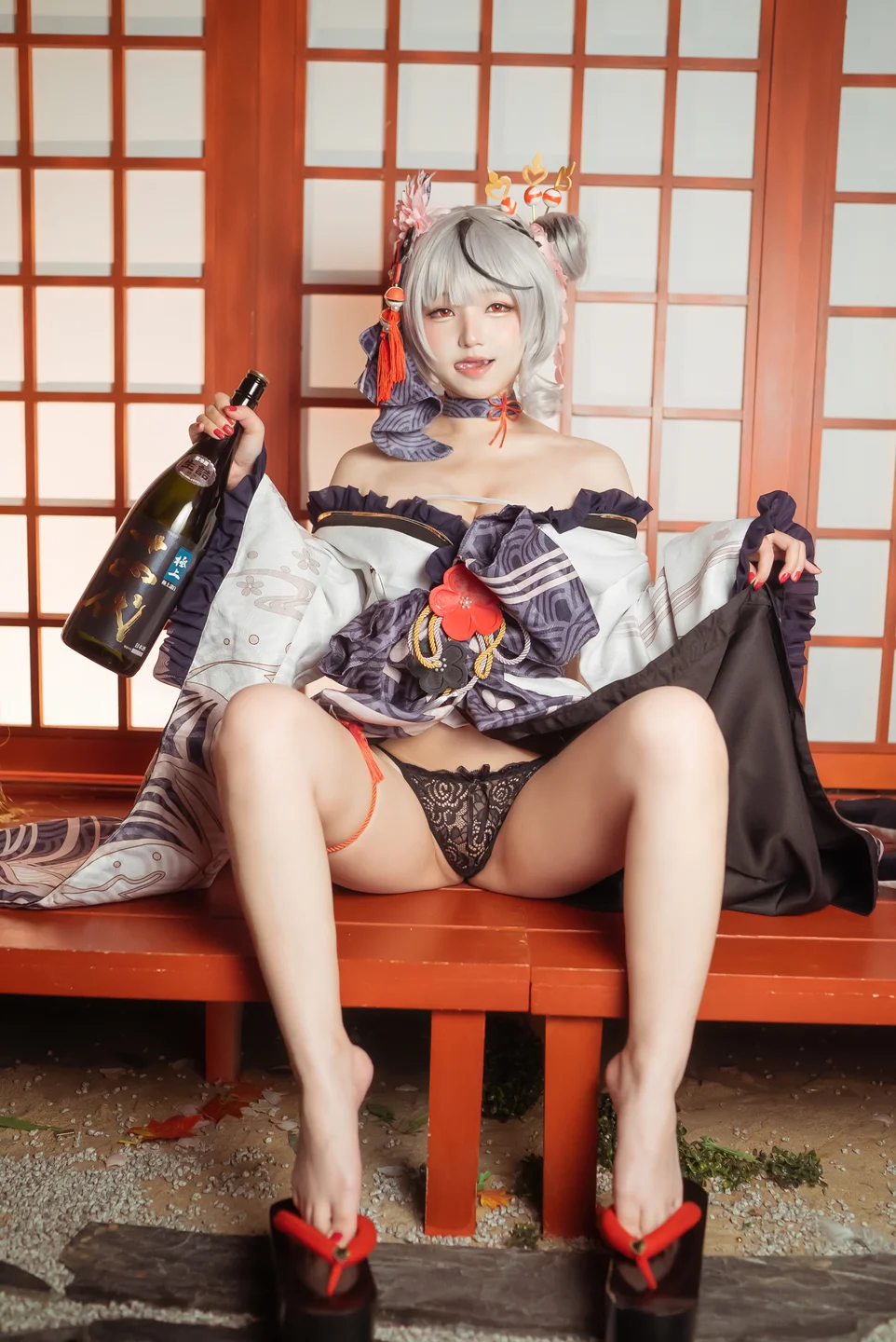Takanashi_Hanari - Sakamata Chloe yukata [33P-711MB] 017.webp