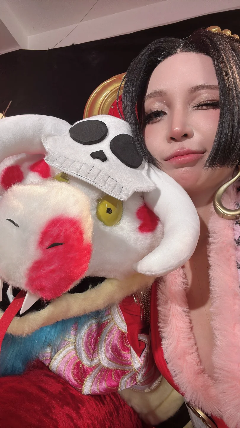 Umeko J – Boa Hancock [132P9V-2.17GB] 【丝足阁写真】106.webp