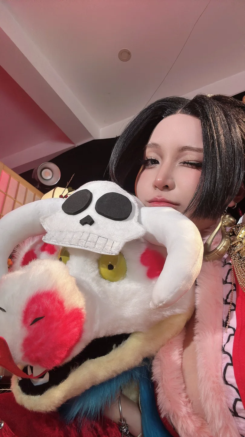 Umeko J – Boa Hancock [132P9V-2.17GB] 【丝足阁写真】110.webp