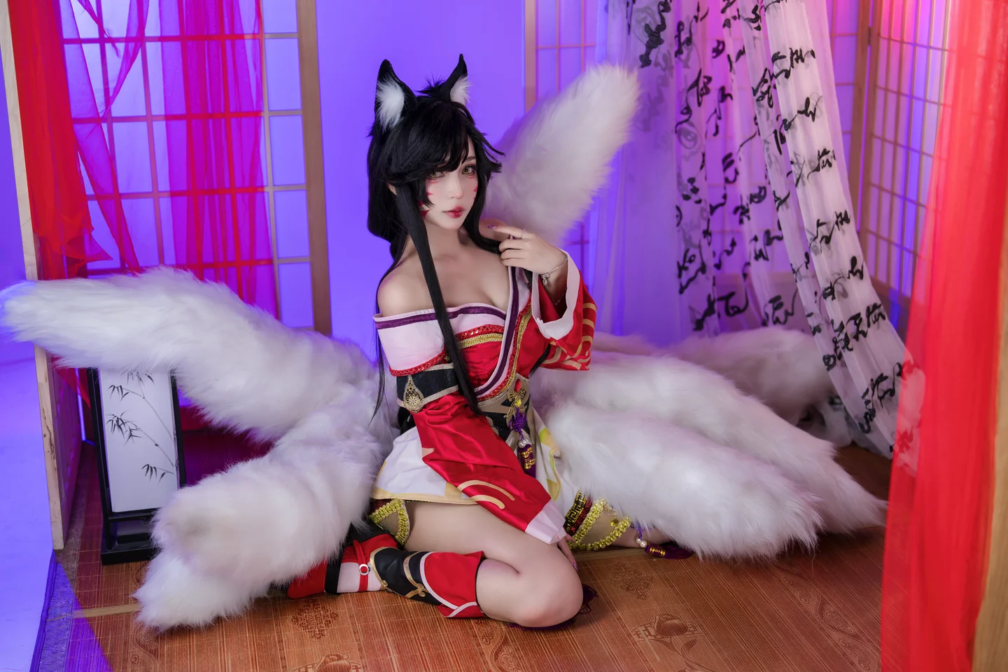 Umeko_J - Ahri-League of Legends  【丝足阁写真】018.webp