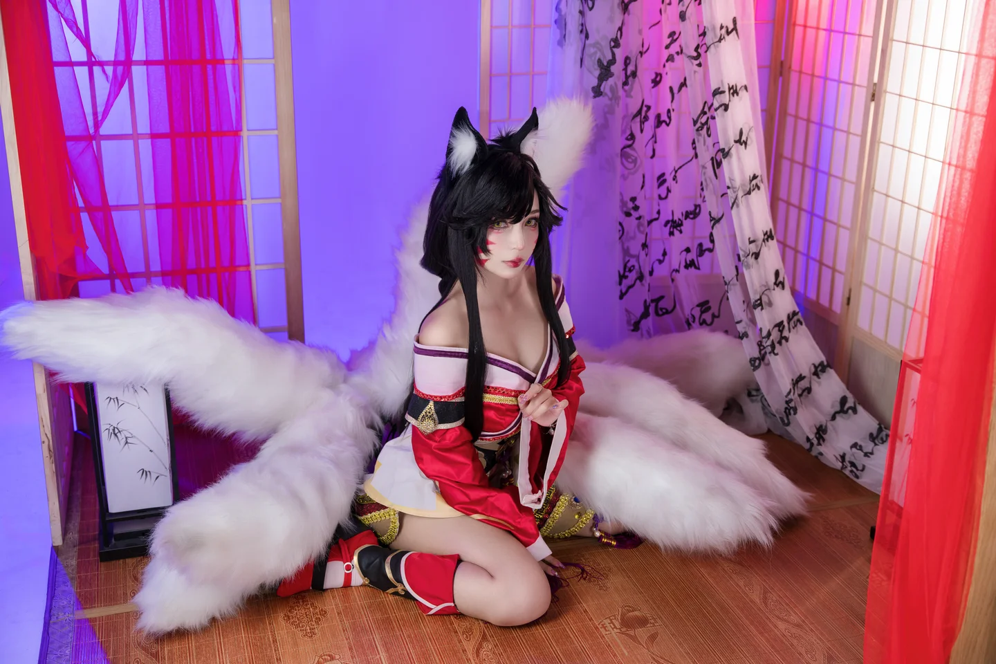 Umeko_J - Ahri-League of Legends  【丝足阁写真】019.webp