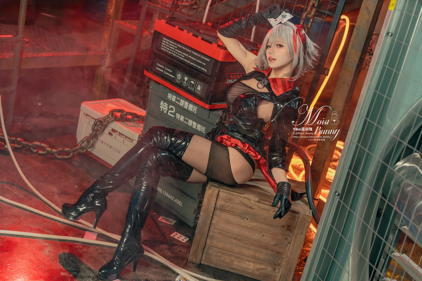 Yiko湿润兔_–_2025年2月作品『愚夜密函_W』71P1V–1_39GB 【丝足阁写真】036.webp