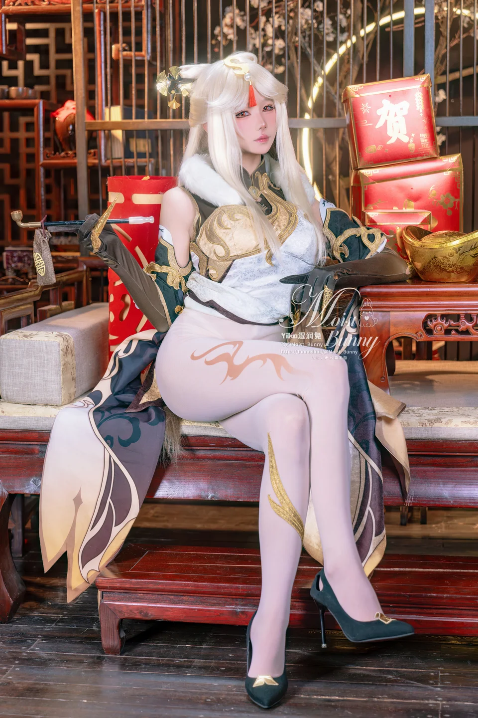 Yiko湿润兔_–_25年02月_金蛇来财_凝光贺岁Good_night_kiss90P1V_3_63GB 【丝足阁写真】011.webp