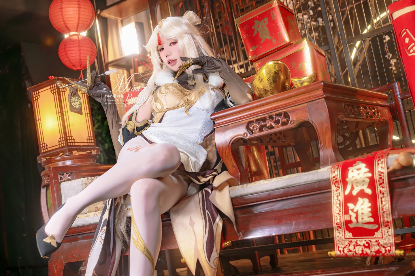 Yiko湿润兔_–_25年02月_金蛇来财_凝光贺岁Good_night_kiss90P1V_3_63GB 【丝足阁写真】012.webp
