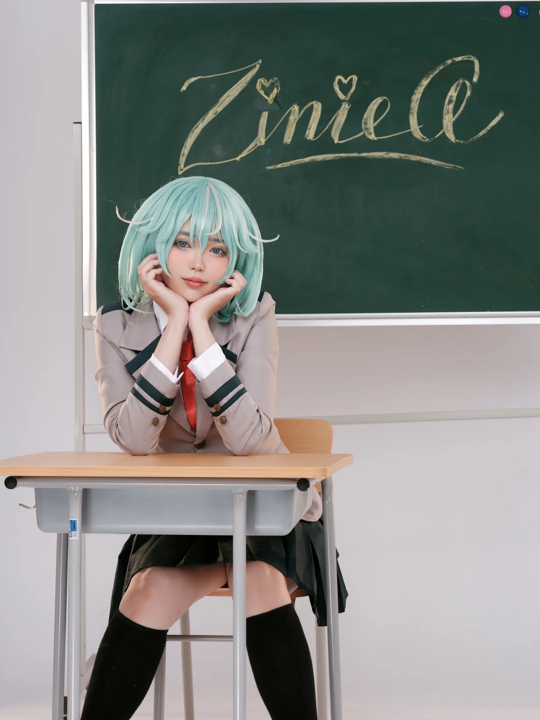 ZinieQ - Toru Hagakure Boku No Hero Academia [46P 2V] 20240928-115329(2).webp