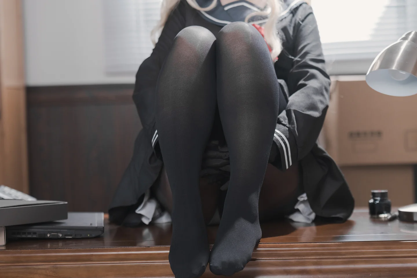 lunananya - 蔚蓝档案 笑面教授 [56P-172MB] 035.webp