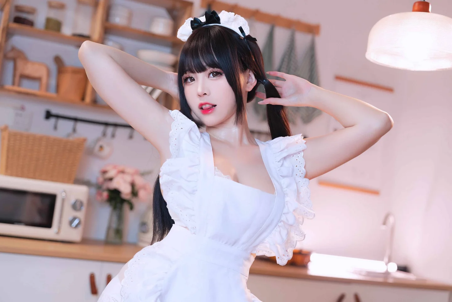 miko酱ww - 甜心女仆 [30P] 20240815-121805(29).webp