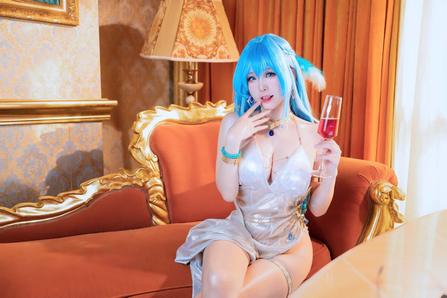 miko酱ww - NIKKE：胜利女神 海伦礼服 [39P] TG@simisebaisi005.webp