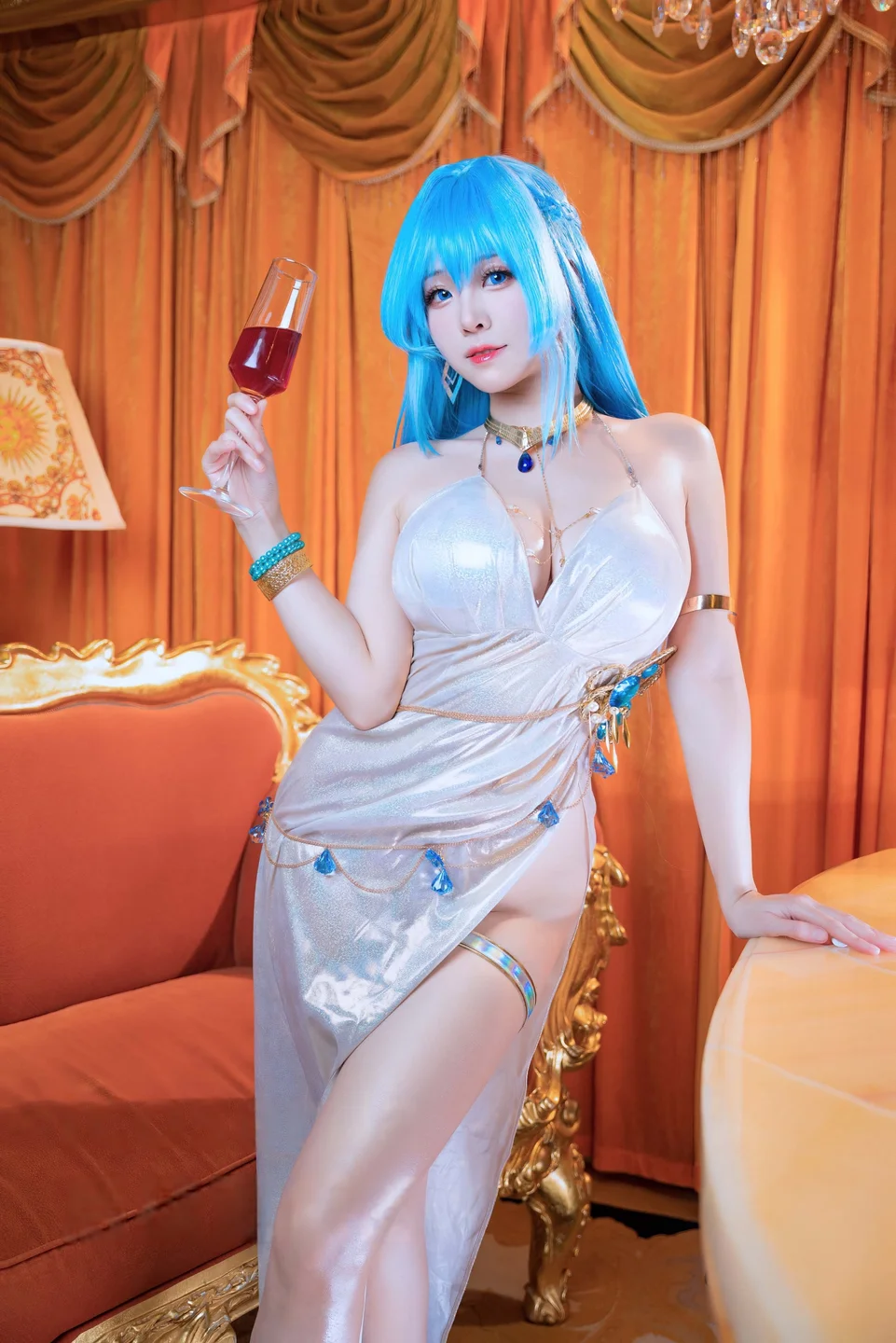 miko酱ww - NIKKE：胜利女神 海伦礼服 [39P] TG@simisebaisi028.webp